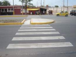 عبور عابرین پیاده